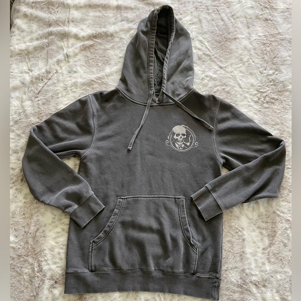 Men’s size small Heather gray, Iron Smoke Distillery, Fairport NY, Hoodie. Skull